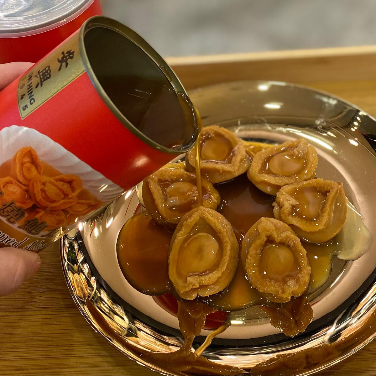 On Hing Braised Canned Abalone, 6 pcs